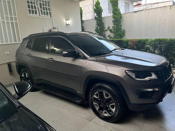 JEEP COMPASS 2.0 16V DIESEL TRAILHAWK 4X4 AUTOMÁTICO JEEP COMPASS 2.0 16V DIESEL TRAILHAWK 4X4 AUTOMÁTICO